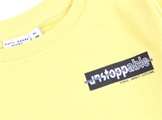 Name It golden haze/unstoppable sweatshirt